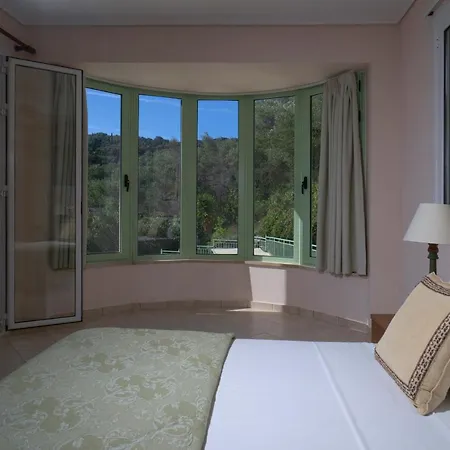 Villa Kerasia Bay View *