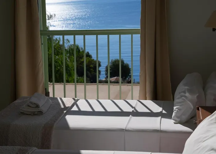 Kerasia Bay View *
